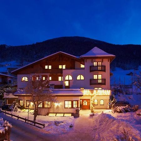 Ferienhotel Bergland Arzl im Pitztal Zewnętrze zdjęcie