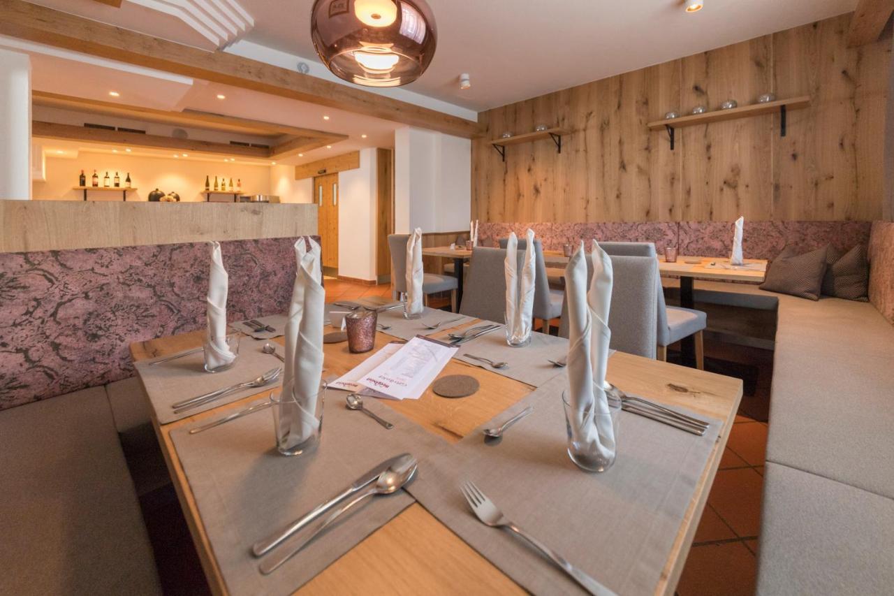 Ferienhotel Bergland Arzl im Pitztal Zewnętrze zdjęcie