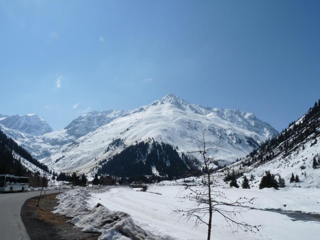 Ferienhotel Bergland Arzl im Pitztal Zewnętrze zdjęcie
