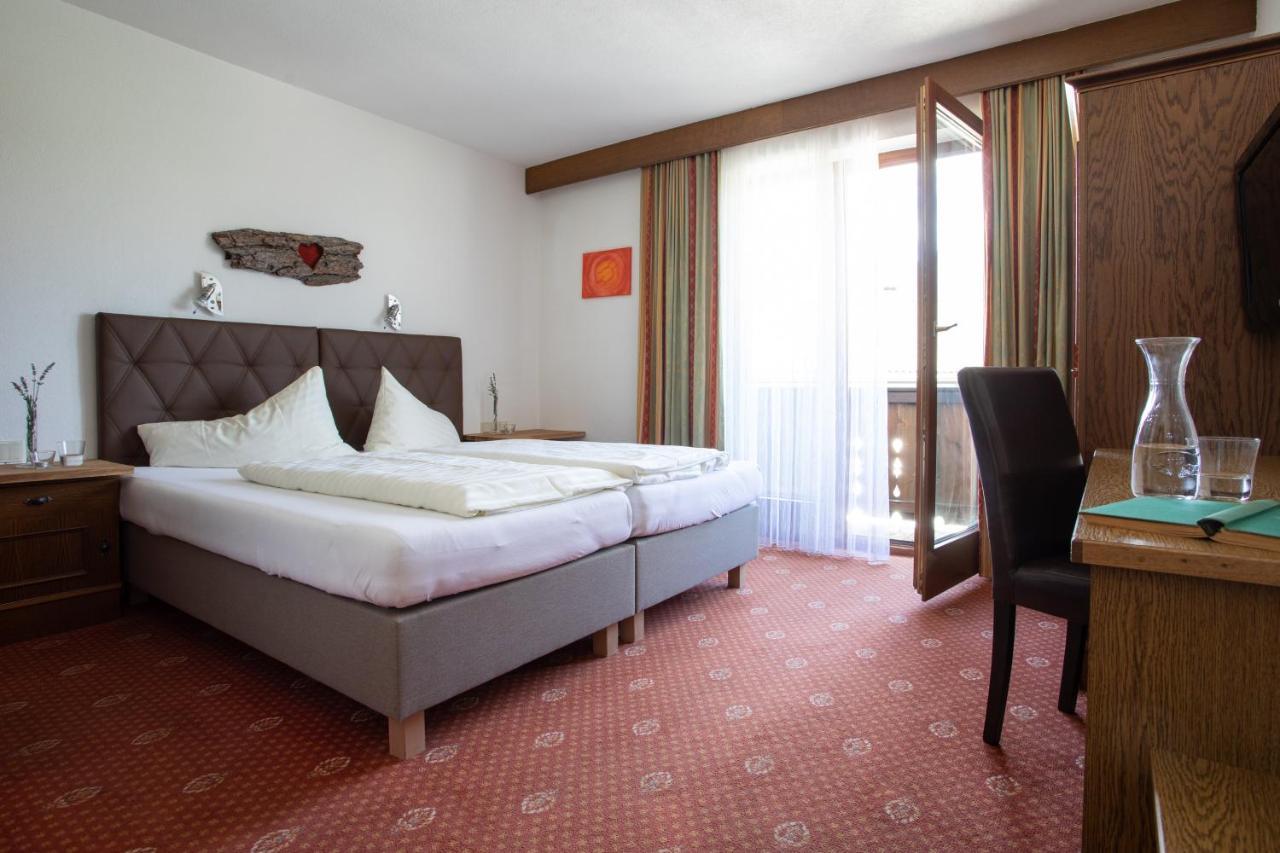 Ferienhotel Bergland Arzl im Pitztal Zewnętrze zdjęcie